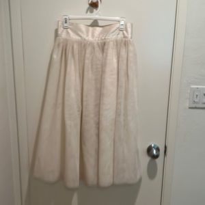 Tulle and silk white high waisted midi skirt